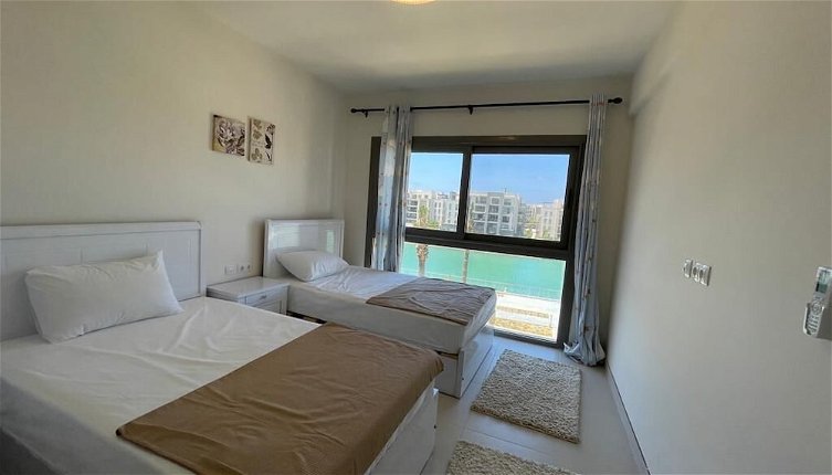 Photo 1 - Marassi 3 bedroom with marina view 8g