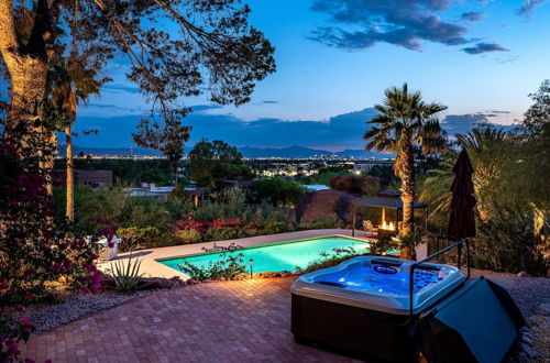 Photo 28 - Camelback Mountain Mid-century Modern Villa City Views Pool Hot Tub