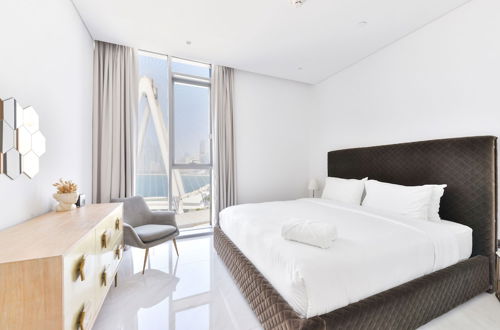 Photo 2 - Spectacular 3BR plus 1 - DUBAI EYE view