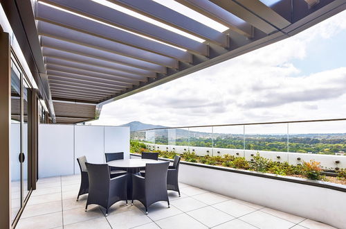 Photo 77 - Meriton Suites Canberra