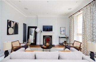 Photo 2 - The Camden Place - Breathtaking 4bdr Flat With Garden