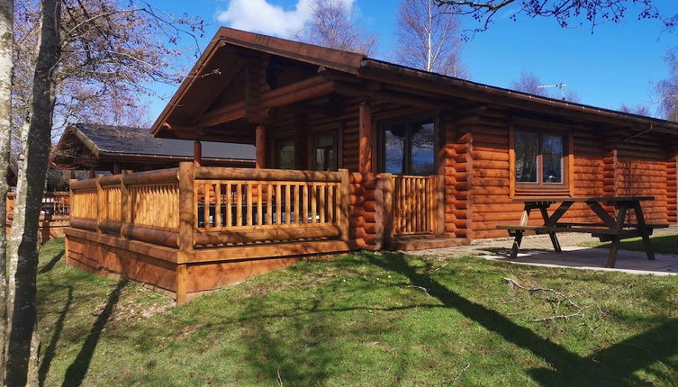 Photo 1 - Starlight Log Cabin - With Hot Tub and Lake View