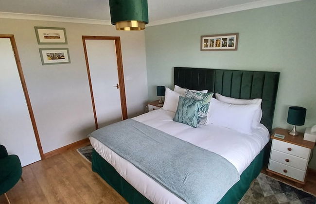 Relax With Amazing Views! 1-bed Studio in Tegryn - Foto 6