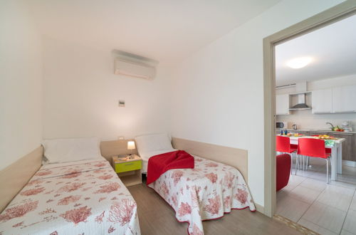 Foto 11 - Super Villaggio Planetarium Resort 1 Bedroom Apartment Sleeps 4