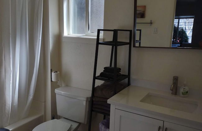 Hood River Suites Apartment Hotel - Photo 51
