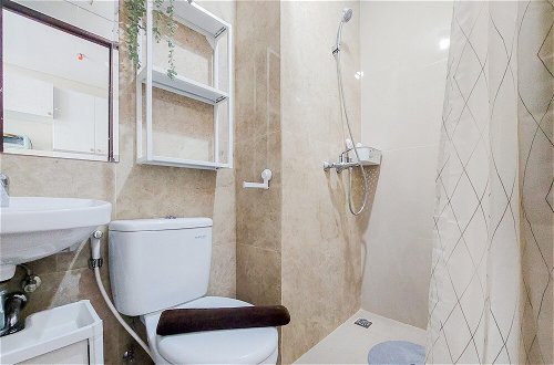 Photo 9 - Simply And Cozy Living Studio Transpark Bintaro Apartment