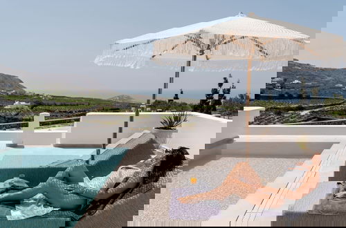 Photo 29 - Arotron Santorini
