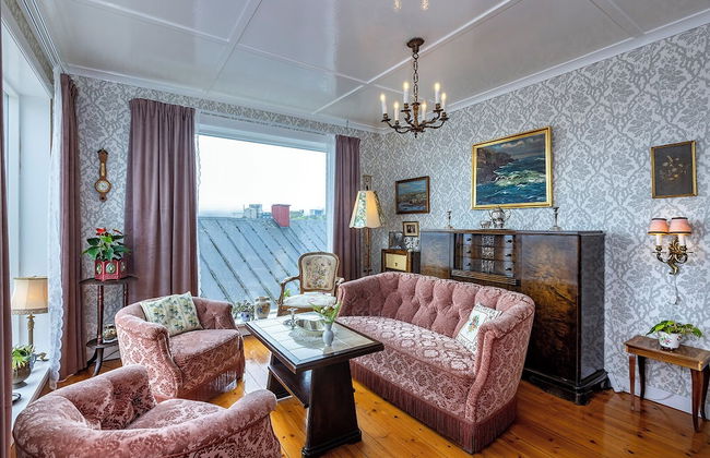 Downtown - Retro Decor - Stunning Views - Terrace - Photo 24