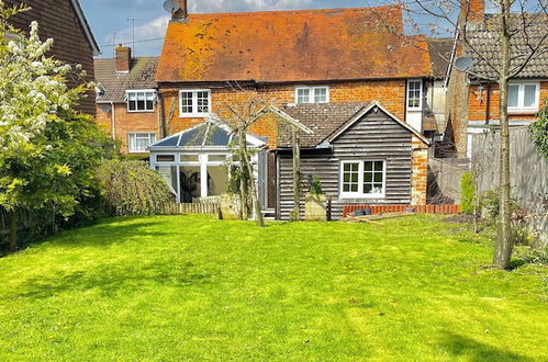 Photo 22 - Oxfordshire Village Cottage With Private Garden