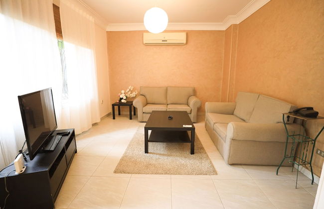 Ivory Petal Bliss 2BR Apt - Foto 29