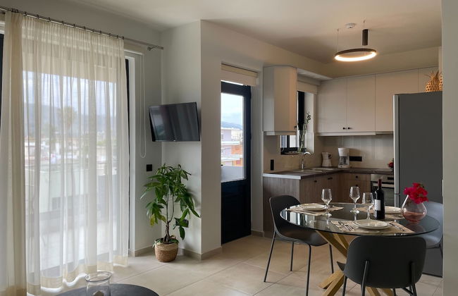 MOSSA CITY APARTMENTS - Photo 12