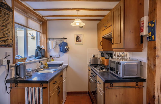 All Seasons Cottage Breaks - Photo 28