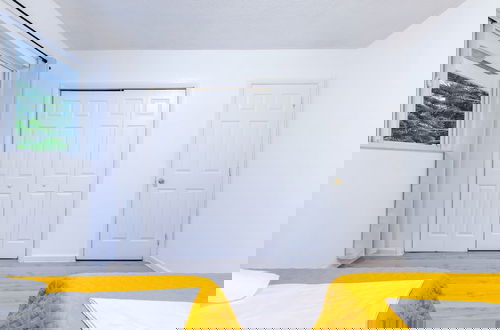 Photo 7 - Book Now and Enjoy a Top Miami Location