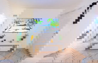 Photo 2 - Book Now and Enjoy a Top Miami Location