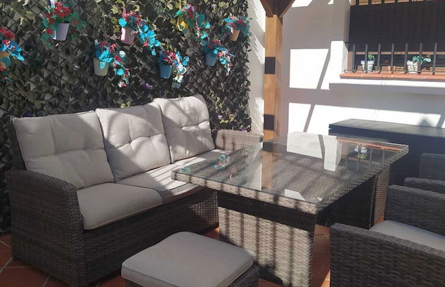 Stylish House, Patio, Pool, Mountains, Stunning White Village, sea 20 Mins Away - Foto 11