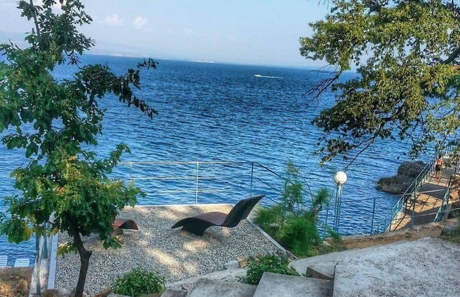 Secluded Lovran Apartment With Balcony and Patio - Foto 22