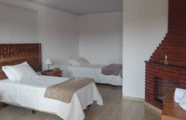 Chalet in Itapeva with swimming pool and garden - Foto 3