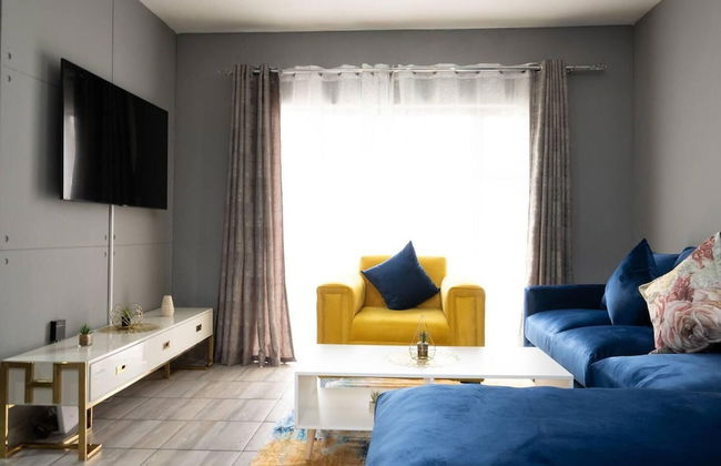Explore This Stylish and Classy Apartment - Photo 10
