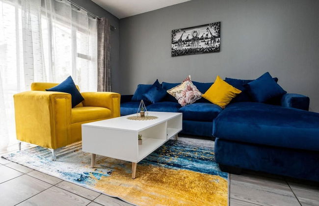 Explore This Stylish and Classy Apartment - Photo 9