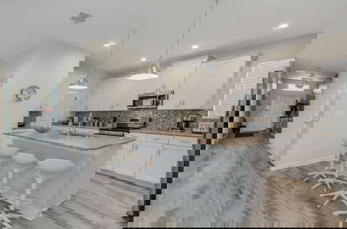 Foto 7 - Storey Lake - 5 Bedroom Pool Home- 1667ST 5 Home by RedAwning