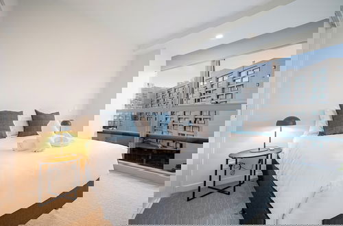 Foto 2 - Modern Bright Central Apartment