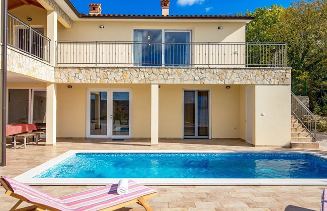 Wonderful Labin Villa With Private Pool and Sea Views - Foto 27