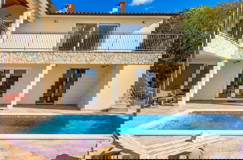 Photo 27 - Wonderful Labin Villa With Private Pool and Sea Views