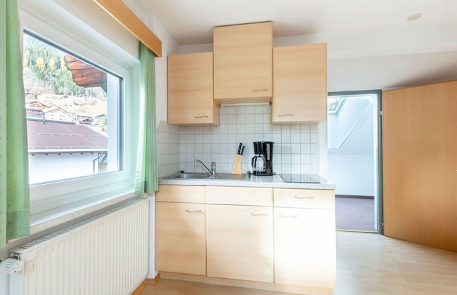 Inviting Holiday Apartment in Ladis With Balcony - Photo 30