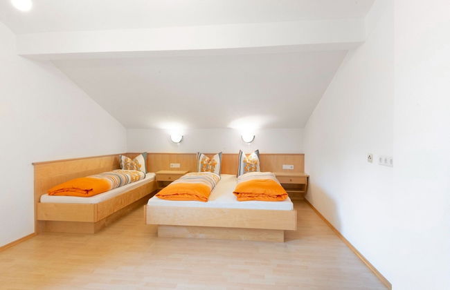Inviting Holiday Apartment in Ladis With Balcony - Photo 10