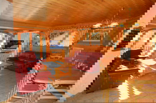 Foto 67 - Spacious Holiday Home Near Center of Champagny