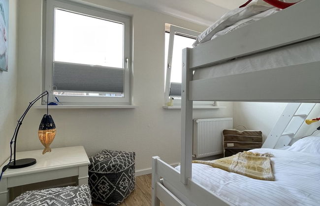 Idyllically Located, Comfortably Furnished and Renovated Holiday Apartment - Foto 9