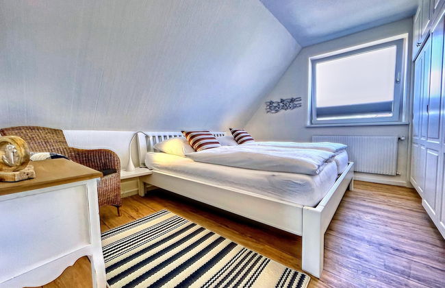 Idyllically Located, Comfortably Furnished and Renovated Holiday Apartment - Foto 19