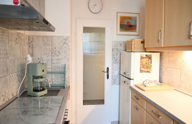 Vintage Style Apartment With Balcony/terrace - Foto 8