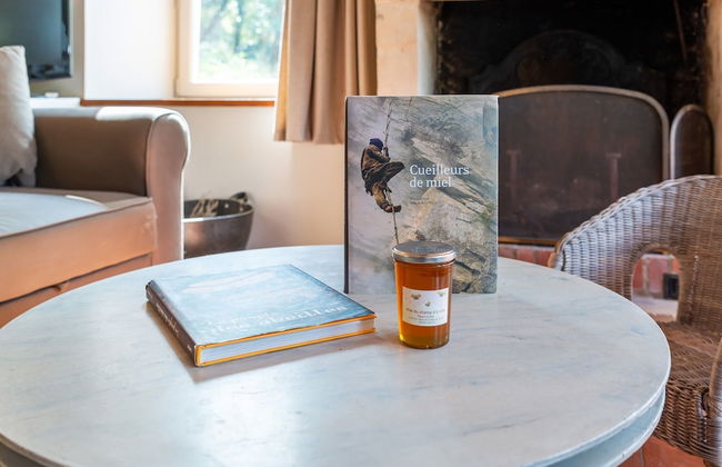 Charming Holiday Home in Yevre-la-ville With Pool - Foto 80