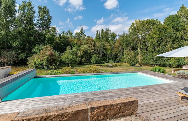 Charming Holiday Home in Yevre-la-ville With Pool - Foto 63