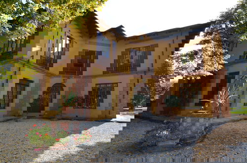 Foto 35 - Elegant Holiday Home in Faenza With Garden and Pool