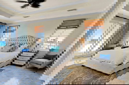 Photo 6 - Luxury Penthouse Condo With 360 Oceanviews