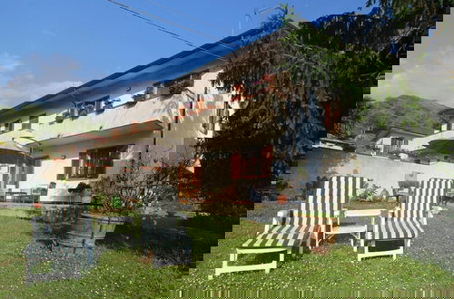 Photo 28 - Holiday Home in Camaiore With Garden