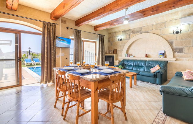 Ta Debora 3 Bedroom Villa With Private Pool - Photo 20