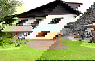 Photo 1 - Boutique Apartment With Balcony