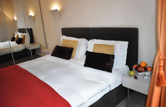The Roman Empire Guesthouse - Photo 18