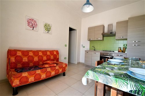 Foto 5 - Charming Apartment In Central Location With Air Conditioning ; Pets