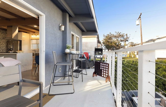 Mission Point 2 by Avantstay Mission Beach Home w/ Large Balcony Steps to Beach! - Foto 19