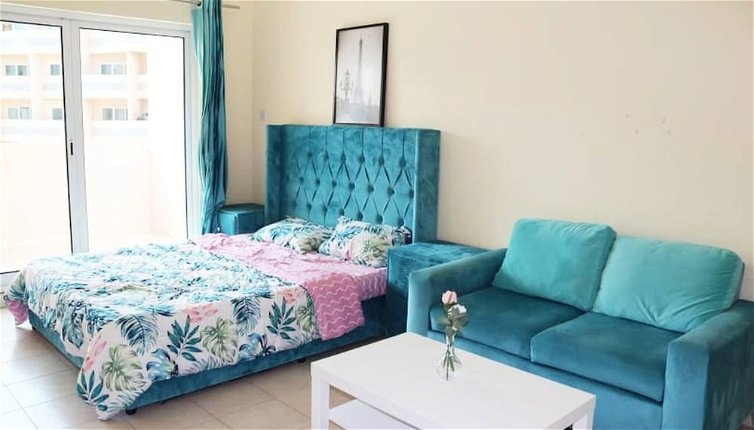 Photo 1 - Lovely Family Friendly Furnished Studio With Balcony With Pool