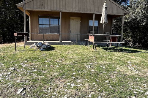 Foto 68 - Cedarvale Cabins at Turner Falls