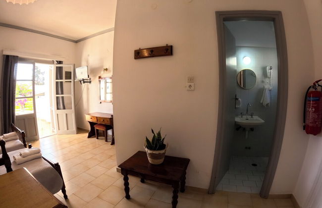 Irene Hotel - Photo 10