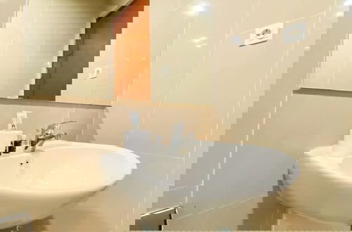 Foto 24 - Spacious 2Br Apartment With Private Lift At The Kencana Residence