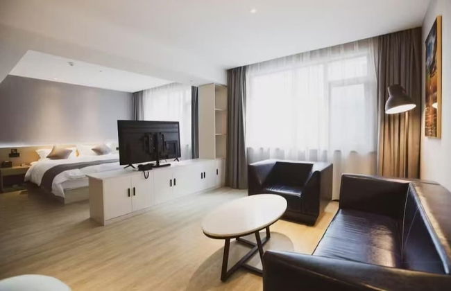 Qingdao Lingyu Hotel - Photo 24