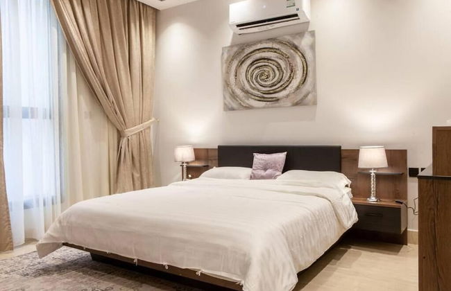 Luxurious Two Bedroom Apartment Al malqa - Photo 2