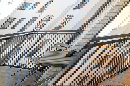 Photo 17 - RentPlanet - Apartament Nawrot
